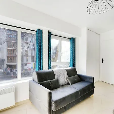 Magnifique 3 Pieces 18eme Apartament