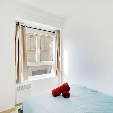 Magnifique 3 Pieces 18eme Apartamento *